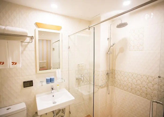 J&y Latphrao 35 Hotel