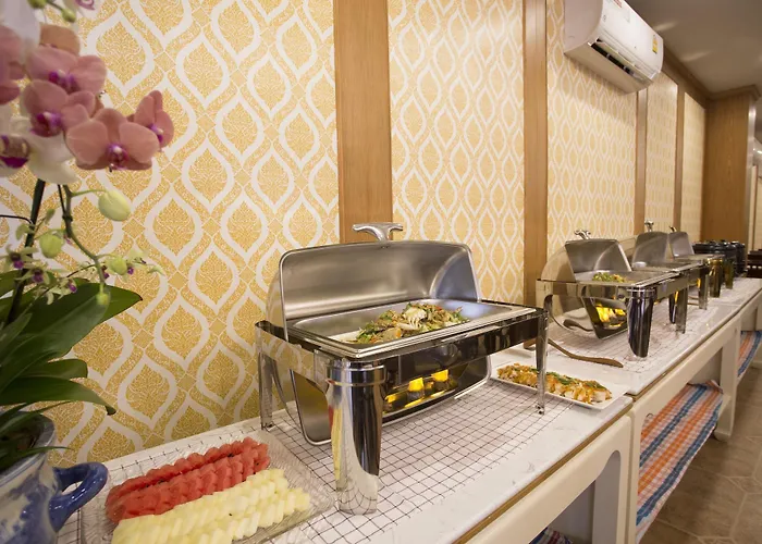 J&y Latphrao 35 Hotel 3*
